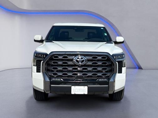 2024 Toyota Tundra Hybrid Platinum