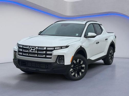 Atlas White 2026 Hyundai SANTA CRUZ SEL Activity