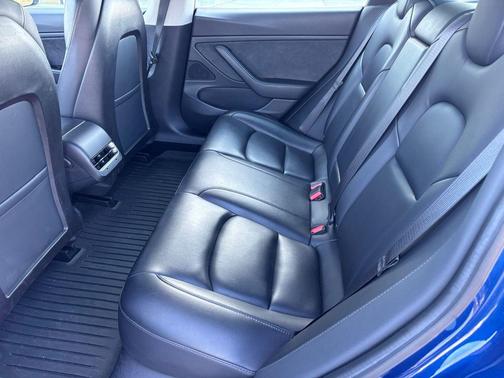 Blue 2020 Tesla Model 3 Performance