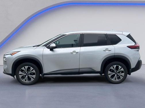 Brilliant Silver Metallic 2023 Nissan Rogue SV