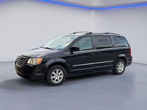 2010 Chrysler Town & Country Touring
