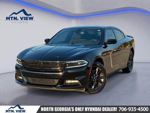 Pitch Black Clearcoat 2023 Dodge Charger SXT