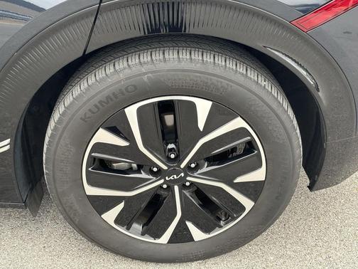 2023 Kia EV6 Wind