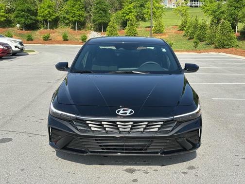 2025 Hyundai ELANTRA Sport