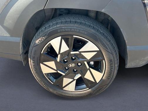 Ecotronic Gray Pearl 2025 Hyundai KONA SEL