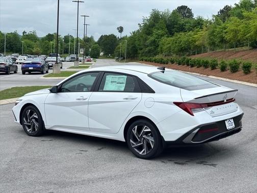 2025 Hyundai ELANTRA Sport