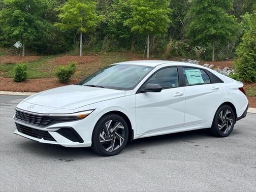 2025 Hyundai ELANTRA Sport