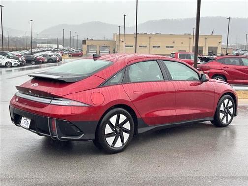 2025 Hyundai IONIQ 6 SE