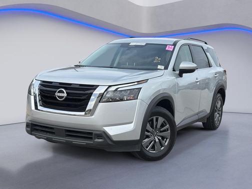 2024 Nissan Pathfinder SV FWD