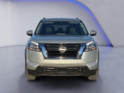 2024 Nissan Pathfinder SV FWD