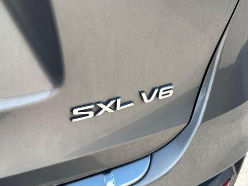 Titanium Silver 2016 Kia Sorento SXL