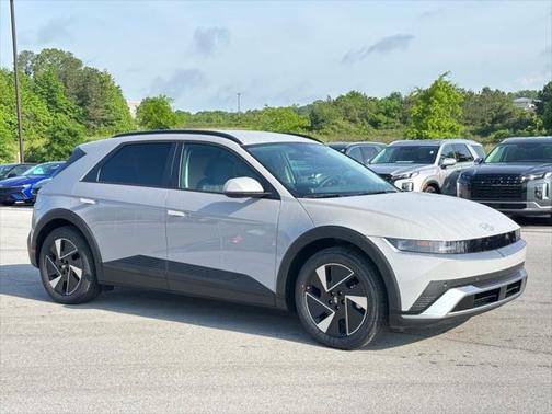 2025 Hyundai IONIQ 5 SEL
