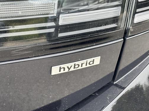 2024 Hyundai SONATA Hybrid Limited