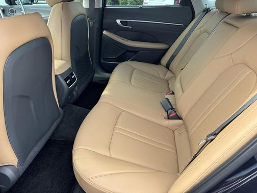 2024 Hyundai SONATA Hybrid Limited