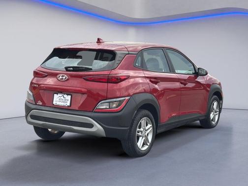 2022 Hyundai KONA SE