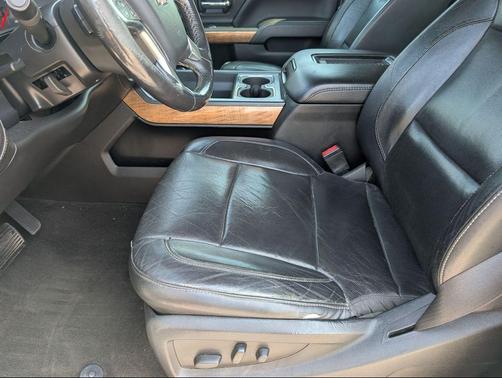 Summit White 2017 Chevrolet Silverado 3500 LTZ