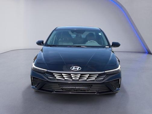 2026 Hyundai ELANTRA Sport