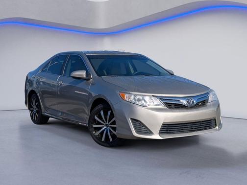 Creme Brulee 2014 Toyota Camry LE