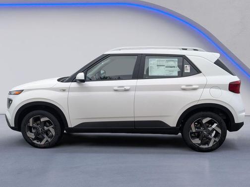 Lunar White 2026 Hyundai VENUE SEL