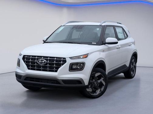 Lunar White 2026 Hyundai VENUE SEL