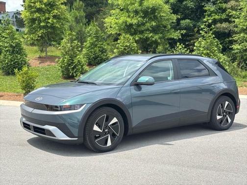 2025 Hyundai IONIQ 5 SEL
