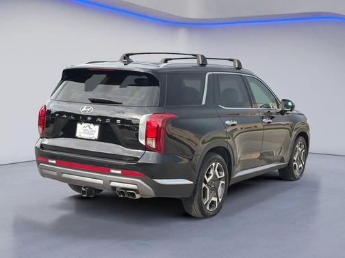 Abyss Black Pearl 2023 Hyundai PALISADE Limited