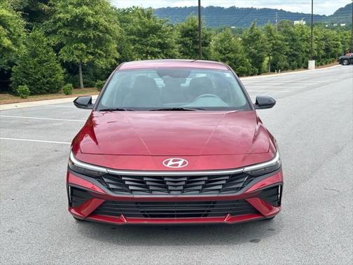 2025 Hyundai ELANTRA Sport