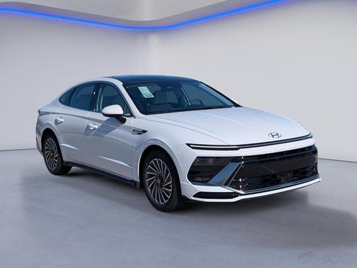 2026 Hyundai SONATA Hybrid SE