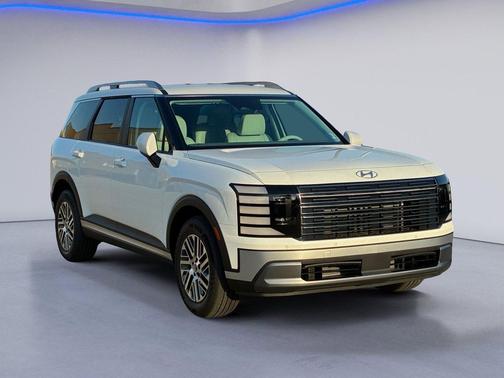 Creamy White Pearl 2027 Hyundai PALISADE SEL 7P
