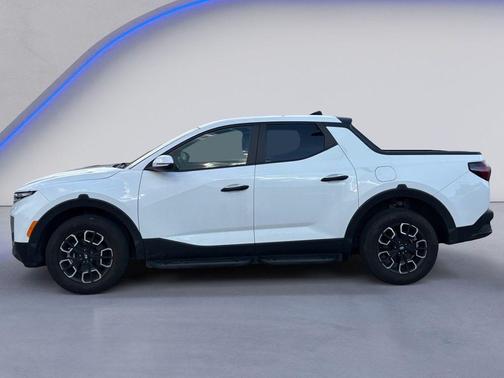 Atlas White 2024 Hyundai SANTA CRUZ SEL