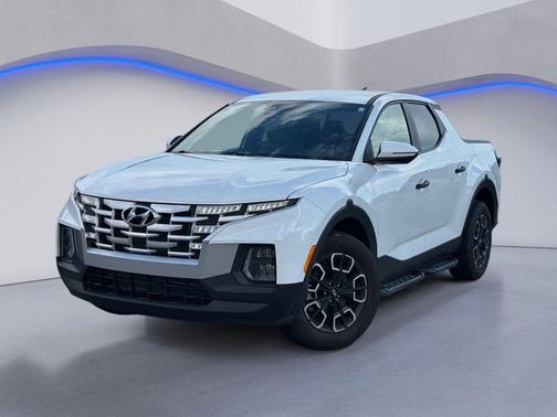 Atlas White 2024 Hyundai SANTA CRUZ SEL