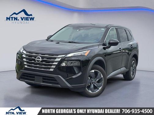 Super Black 2025 Nissan Rogue SV