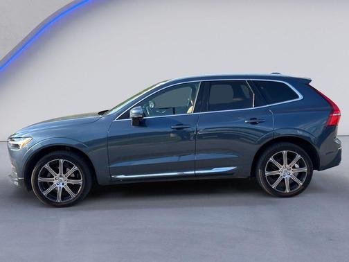 Denim Blue Metallic 2021 Volvo XC60 T5 Inscription