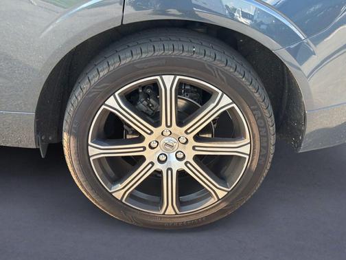 Denim Blue Metallic 2021 Volvo XC60 T5 Inscription