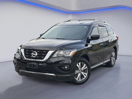 Magnetic Black Pearl 2020 Nissan Pathfinder S 2WD