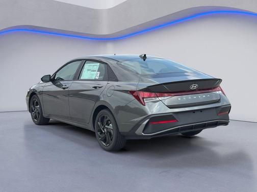Amazon Gray 2026 Hyundai ELANTRA Sport