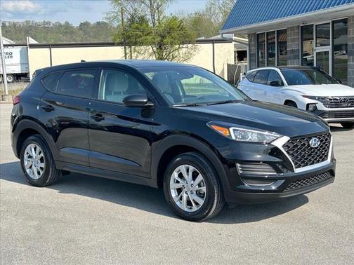 Black Noir Pearl 2021 Hyundai TUCSON SE