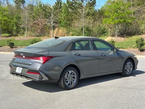2025 Hyundai ELANTRA HEV Blue
