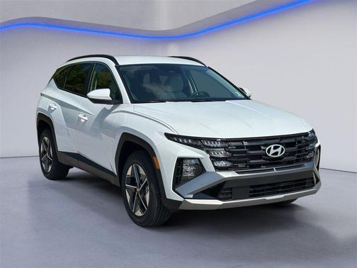 Creamy White Pearl 2026 Hyundai TUCSON Hybrid SEL