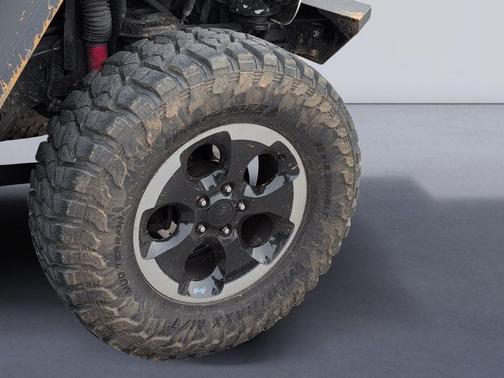 Stone White Clearcoat 2007 Jeep Wrangler Unlimited Rubicon