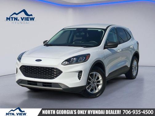 Oxford White 2022 Ford Escape SE