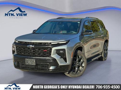 Sterling Gray Metallic 2026 Chevrolet Traverse RS