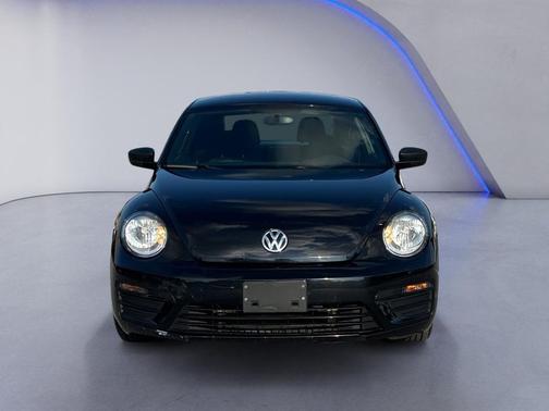 2018 Volkswagen Beetle 2.0T S