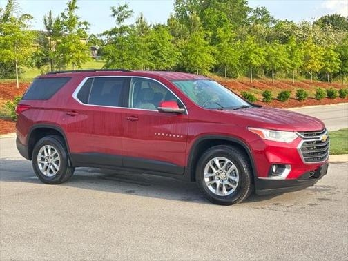 2021 Chevrolet Traverse LT Cloth