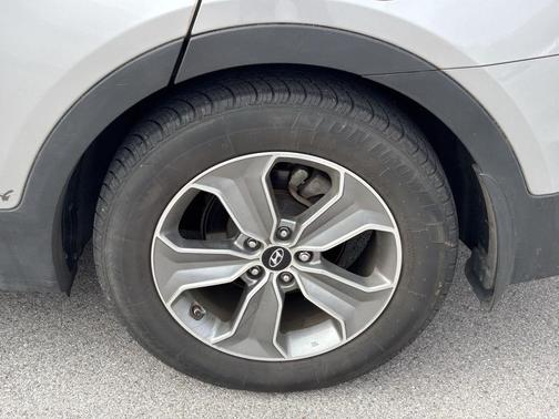 2015 Hyundai SANTA FE GLS