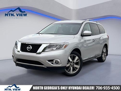 Brilliant Silver Metallic 2016 Nissan Pathfinder Platinum