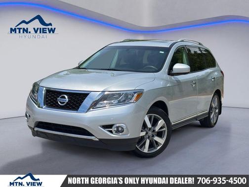 Brilliant Silver Metallic 2016 Nissan Pathfinder Platinum
