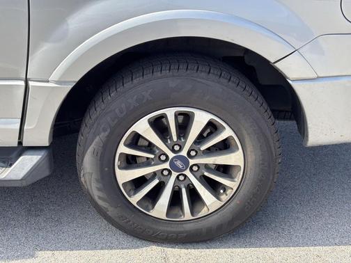 2015 Ford Expedition EL XLT