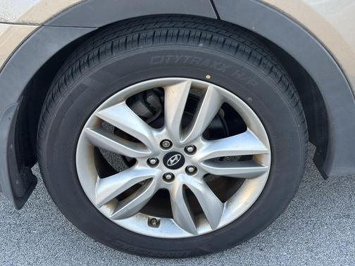 2015 Hyundai Santa Fe Sport 2.0L Turbo