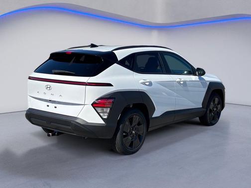 Atlas White 2026 Hyundai KONA SEL Sport